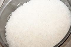 炊き立てのごはん,炊き,米,白米,ご飯,お米,ごはん,和食,日本食,日本料理,湯気,白飯,rice,japan,炊飯,ジャー,炊飯器,湯気