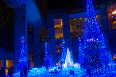 カレッタ汐留のイルミネーション,イルミネーション,イルミ,illumination,blue,show,電飾,電球,発光ダイオード,LED,tree,冬,キラキラ,綺麗,きれい,キレイ,煌,輝,デート,スポット,都内,クリスマス,飾り,イベント,ブルー,ショー,汐留,カレッタ汐留,新橋,港区, クロスフィルタ,行事