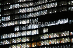 丸の内ビル群,ビル,ビル群,ビジネス街,オフィスビル,丸の内,Tokyo Station City,夜,ライトアップ,残業,building,office