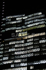 丸の内ビル群,ビル,ビル群,ビジネス街,オフィスビル,丸の内,Tokyo Station City,夜,ライトアップ,残業,building,office