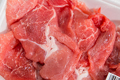 牛肉,肉,豚,焼肉,焼き肉,パック,スーパー,生肉,脂,脂身,ビーフ,beef,切り落とし,細切れ,クッキング,キッチン,調理,食材,cooking,kitchen
