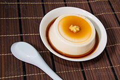 おぼろ豆腐,豆腐,とうふ,トウフ,ショウガ,生姜,つゆ,汁,だし,ダシ,惣菜,日本料理,日本食,和食,おかず,ダイエット,つまみ,おつまみ,お惣菜,ヘルシー,レンゲ,大豆,大豆食品,冷奴,冷やっこ,japan,diet