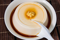 おぼろ豆腐,豆腐,とうふ,トウフ,ショウガ,生姜,つゆ,汁,だし,ダシ,惣菜,日本料理,日本食,和食,おかず,ダイエット,つまみ,おつまみ,お惣菜,ヘルシー,レンゲ,大豆,大豆食品,冷奴,冷やっこ,japan,diet