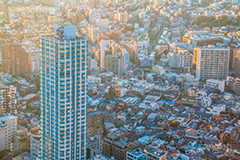東京の夕暮れ,夕焼け,夕暮れ,夕方,夕日,東京の街並み,街,街並み,新宿,景色,展望,展望台,都庁,東京,夜,ビル,ビル群,高層ビル,オフィスビル,ビジネス街,shinjuku,building,office,tokyo