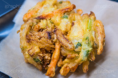 かき揚げ,かきあげ,天ぷら,揚げ物,日本料理,日本食,和食,にんじん,ニンジン,人参,タマネギ,玉葱,たまねぎ,ゲソ,イカ,ねぎ,ネギ,japan