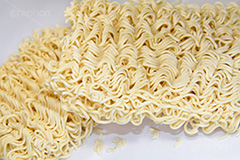 乾麺,麺,めん,麺類,ラーメン,らーめん,インスタント,中華,即席,非常食,乾燥,油,食品,調理,クッキング,instant,cooking
