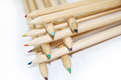 木製-色鉛筆,アート,色鉛筆,鉛筆,えんぴつ,カラー,カラフル,絵,文具,美術,アイテム,ステーショナリー,木,色,デザイン,クリエイティブ,お絵かき,らくがき,落書き,イラスト,木製,ウッド,おしゃれ,オシャレ,積み,積,不思議,道具,pencil,art