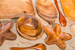 木の食器,木,木製,食器,器,キッチン,kitchen,cooking,spoon,leaf,natural,star,ナチュラル,トレイ,スプーン,葉っぱ,葉,料理,日用品,皿,お椀,星,スター,統一,器具,道具,道具