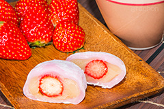 苺大福,イチゴ大福,いちご大福,大福,餅,もち,おもち,だいふく,あんこ,和菓子,日本料理,菓子,スイーツ,おやつ,スイート,甘い,デザート,お菓子,和,和風,甘味,いちご,苺,イチゴ,sweet,strawberry,japan