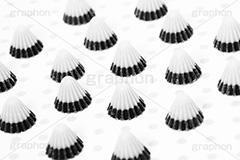 チョコ(モノクロ),モノクロ,白黒,しろくろ,モノクローム,単色画,単彩画,単色