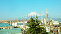 工業地帯,工業地域,煙突,富士山,山,Fuji,スマホ撮影