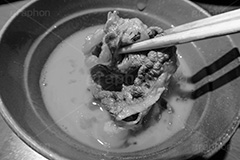すき焼き(モノクロ),モノクロ,白黒,しろくろ,モノクローム,単色画,単彩画,単色