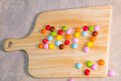 チョコ2017,2017,年号,西暦,年賀状,お正月,マーブル,チョコレート,チョコ,まな板,カラフル,chocolate,colorful