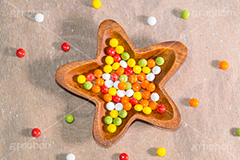 カラフルなラムネ,カラフル,ラムネ,玉,お菓子,菓子,colorful,sweet,cute,star,スイーツ,かわいい,カワイイ,可愛い,錠菓,駄菓子,駄菓子屋,糖,おやつ,こども,子供,星,スター
