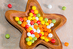 カラフルなラムネ,カラフル,ラムネ,玉,お菓子,菓子,colorful,sweet,cute,star,スイーツ,かわいい,カワイイ,可愛い,錠菓,駄菓子,駄菓子屋,糖,おやつ,こども,子供,星,スター