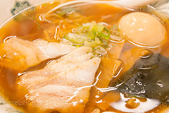 中華そば,中華,ラーメン,らーめん,めん,そば,チャーシュー,なると,ナルト,メンマ,味玉,湯気,japan