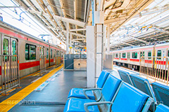 東横線,自由が丘,ホーム,駅,駅中,構内,車両,東横線,副都心線,train,電車/鉄道,ベンチ,旅行,旅,travel