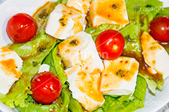 豆腐サラダ,レタス,パクチー,ドレッシング,トマト,ミニトマト,プチトマト,豆腐,とうふ,サラダ,さらだ,salad,前菜,tomato,lycopene,リコピン