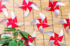 たくさんの風車,風車,夏,祭り,夏祭り,夏まつり,おもちゃ,玩具,たくさん,出店,露店,風,清凉,すだれ,回転,回る,サマー,summer,japan,和,和風