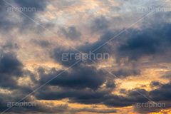 曇りの朝焼け,朝焼け,あさやけ,朝,早朝,早起き,日の出,曇り,雲,空,あさ,morning,雲,オレンジ,現象,空/天気
