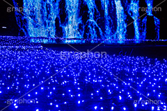 ミッドタウン夏のイルミネーション,夏,サマー,ミッドタウン,イルミネーション,LED,六本木,高層オフィスビル,高層,港区,商業施設,滝,summer,illumination,Tokyo Midtown,building,office