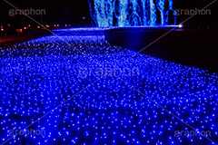 ミッドタウン夏のイルミネーション,夏,サマー,ミッドタウン,イルミネーション,LED,六本木,高層オフィスビル,高層,港区,商業施設,滝,summer,illumination,Tokyo Midtown,building,office
