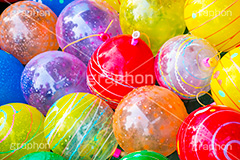 ヨーヨーすくい,水ヨーヨー,ヨーヨー,水風船,風船,出店,釣り,夏祭り,祭,祭り,まつり,清凉,こども,子供,おもちゃ,玩具,水遊び,キッズ,夏,サマー,カラフル,露店,屋台,夏休み,縁日,景品,summer,colorful,festival,japan,TOY,kids