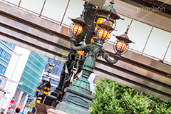 日本橋ライトアップ,麒麟像,きりん,羽,翼,銅像,モニュメント,monument,凛々,神妙,守護神,四霊獣,平和,日本橋,日本橋川,橋,中央区,国道,bridge,concrete,歴史,日本,始点,コンクリート,徳川家康,浮世絵,石造,東京,首都,首都高速,首都高,高架,高架下,重要文化財,文化財,交差点,japan,五街道,街道,照明,ライトアップ,lightup,名所