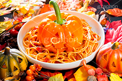 オバケ南瓜のパスタ,おばけ,オバケ,パンプキン,パプリカ,秋,ハロウィン,パスタ,スパゲッティ,トマトパスタ,ピリ辛,おもしろ,面白い,pumpkin,halloween,paprika,autumn,pasta