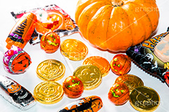 ハロウィンお菓子,チョコレート,チョコ,キャンディ,マシュマロ,ハロウィンのお菓子,ハロウィンパーティー,ハロウィン,ハロウィーン,はろうぃん,パーティー,お菓子,菓子,こども,子供,キッズ,イベント,スイーツ,秋,行事,トリート,コイン,ジャックオランタン,ジャックオーランタン,パンプキン,トリックオアトリート,Halloween,party,kids,pumpkin,Treat,chocolate,coin,candy