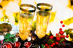 クリスマスディナー,クリスマスパーティー,クリスマス,パーティー,CHRISTMAS,party,オーナメント,wine,dinner,illumination,イルミネーション,スパークリングワイン,ワイン,ディナー,キラキラ,泡,乾杯,winter,冬