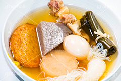 あったかおでん,おでん,温か,ホット,ダイエット,和食,日本食,コンビニ,からし,辛子,たまご,卵,こんにゃく,コンニャク,蒟蒻,だいこん,大根,白滝,しらたき,昆布,こぶ,こんぶ,厚揚げ,練り物,牛すじ,牛筋,だし,出汁,汁,冬,あったか,diet,japan