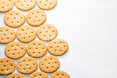 ビスケット,お菓子,菓子,おやつ,biscuit,kids,スイーツ,焼き菓子,クッキー,こども,子供,キッズ,お茶請け,甘,デザート,dessert