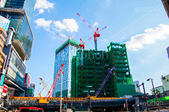 渋谷大工事,渋谷,しぶや,高層ビル,shibuya,クレーン,重機,建設,crane,building,開発,工事,都市開発,2020,名所,青空,建設,渋谷駅街区東棟,東棟,青空,渋谷ストリーム,再開発