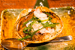 蟹甲羅の焼めし,蟹,甲羅,かに,カニ,蟹味噌,焼めし,大葉,居酒屋,つまみ,おつまみ,和,和食,日本食