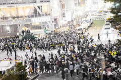 ハロウィンで大混雑の渋谷,ハロウィン,大混雑,渋谷,マナー,ルール,事件,問題,犯罪,ニュース,人混み,混乱,規制,混雑,パリピ,イベント,催し,仮装,はろうぃん,ハロウィーン,行事,秋,ティルトシフト,撮影,のような,模型風,ミニチュア風,ジオラマ風,チルトシフト,渋谷ハロウィン,街角スナップ,shibuya,halloween,autumn,manner,rule