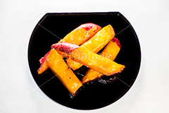 大学芋,サツマイモ,さつま芋,イモ,芋,いも,スイートポテト,ポテト,potato,秋,dessert,sugar,デザート,スイーツ,おやつ,和菓子,和食,和,みつ,甘味,揚げ,糖蜜,蜜,飴,砂糖,甘い,照り,大学いも,大学イモ