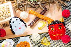 節分アソート,豆まき,豆,まめ,マメ,大豆,鬼,おに,お面,マスク,撒く,節分,福,外,内,季語,イベント,event,japan,雑節,大寒,邪気除け,厄除け,和,和風,風習,行事,マス,枡,文化,菓子,お菓子,和菓子,かりんとう,飴,あめ,おこし,雷おこし,おかめ,ひいらぎ,柊,足跡,あしあと,おやつ,スイーツ