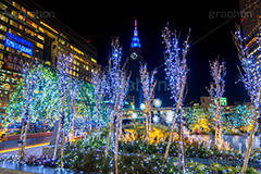 新宿ミナミルミ,新宿南口,南口,新宿駅,JR,イルミネーション,イルミ,illumination,電飾,電球,発光ダイオード,LED,冬,都内,新宿,イベント,shinjuku,event,新宿区,行事,サザンテラス,タカシマヤ,高島屋,タイムズスクエア,新宿マインズタワー,ミライナタワー,ドコモ代々木ビル,ＮＴＴドコモ代々木ビル,ドコモ,NTT,時計塔,塔,タワー,新宿バスタ