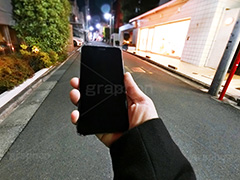 歩きスマホ,歩き,スマホ,スマートフォン,デジタル,危険,注意,ながら,連絡,いじる,操作,指,タップ,フリック,tap,smartphone,phone,digital,manner,マナー,ルール,手,hand