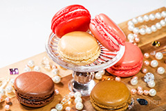 マカロンとジュエル,ジュエル,ジュエリー,宝石,パール,真珠,マカロン,スイーツ,クリーム,焼菓子,焼き菓子,洋菓子,甘い,ガーリー,キュート,かわいい,可愛い,カワイイ,女子力,sugar,sweet,macron,cute,cream,pastel,france,paris,パステル,プリ画,壁紙,砂糖,フランス,パリ