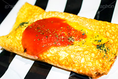 オムレツ,おむれつ,卵,たまご,タマゴ,玉子,ケチャップ,焼く,とろとろ,トロトロ,洋食,つまみ,おつまみ,おかず,惣菜,お惣菜,パセリ