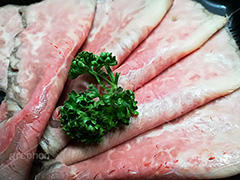 ローストビーフ,つまみ,おつまみ,洋食,牛肉,肉,ビーフ,beef,parsley,赤身,パセリ,脂,脂質,スマホ撮影