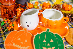 ハロウィン・ピクニック,ピクニック,シート,ハロウィンオーナメント,ジャックオーランタン,ハロウィン,はろうぃん,ハロウィーン,かぼちゃ,カボチャ,南瓜,ランタン,オーナメント,飾り,イベント,秋,ornament,Halloween,pumpkin,party,lantern,ランタン,ランプ,コップ,グラス,小物,雑貨,パーティー,パンプキン,行事,フルサイズ撮影