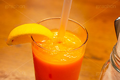 野菜ジュース,スムージー,飲み物,ドリンク,drink,fruit,diet,野菜,フルーツ,健康,ダイエット,ヘルスケア,栄養,摂取,朝食,ブレックファースト,breakfast,morning,smoothy,carrot,lemon,レモン,人参,モーニング,グラス,ストロー