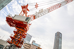渋谷大工事,セルリアン,タワー,渋谷,しぶや,ホテル,オフィスビル,高層ビル,shibuya,クレーン,重機,建設,解体,crane,building,開発,工事,都市開発,2020,フルサイズ撮影,再開発