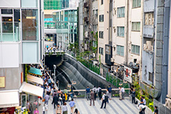 渋谷ストリーム,新名所,都市再生,渋谷,しぶや,シブヤ,オフィスビル,商業施設,高層ビル,shibuya,building,hotel,live,ライブ,ホテル,建設,開発,工事,都市開発,2018,東棟,展望,フルサイズ撮影,渋谷川