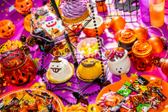 ハロウィンパーティー,ハロウィン,ハロウィーン,はろうぃん,パーティー,お菓子,菓子,こども,子供,キッズ,ジャックオーランタン,ランタン,かぼちゃ,カボチャ,南瓜,ランタン,オーナメント,飾り,イベント,蜘蛛の巣,クモの巣,蜘蛛,クモ,おばけ,オバケ,コウモリ,蝙蝠,あめ,飴,キャンディー,ゴースト,スイーツ,秋,パンプキン,行事,ケーキ,クッキー,アイシングクッキー,cookie,cake,ornament,kids,candy,ghost,Halloween,party,pumpkin,フルサイズ撮影