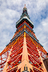 東京タワー真下,真下,見上げ,見上げる,鉄骨,鉄網,金網,真っ赤,とうきょうタワー,Tokyo Tower,港区,下から,迫力,圧巻,工事中,フルサイズ撮影,東京タワー