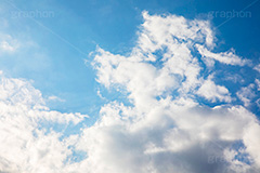 青空と雲,青空,空,晴,雲,お天気,空/天気,空/雲,フルサイズ撮影